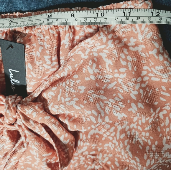 🆕 LuLu's Most Perfect Day Coral & Ivory Flowy Shorts With Tie size Small - Picture 10 of 11